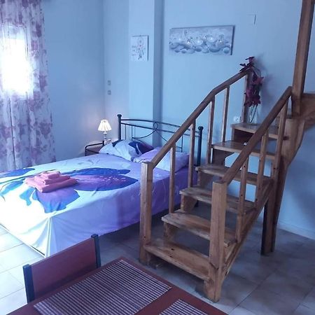 Jenny Studios Pylos Buitenkant foto